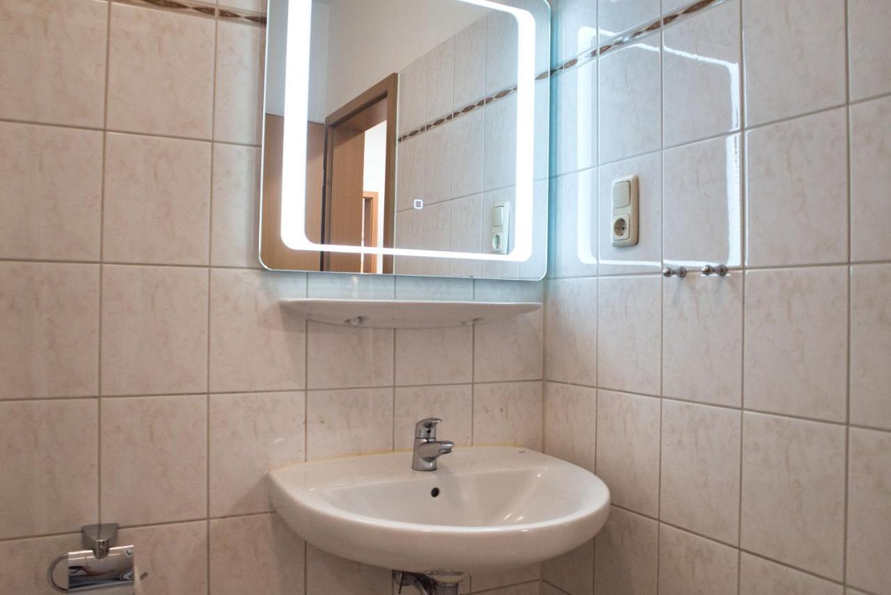 Strandnah, Balkon, Ahoi Erlebnisbad Gratis In Sellin - Strandresidenz Brandenburg Fewo 36 Goehren  Kültér fotó